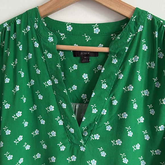 Green Floral Women's Top J Crew Reimagined - Picture 2 of 7